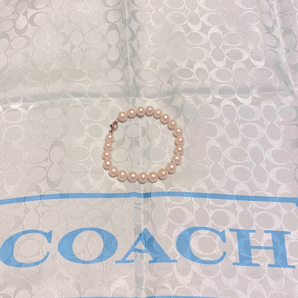 Genuine pearl bracelet